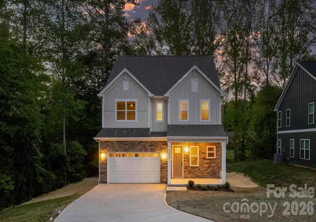 2nd image of 3883 12th St Ne, Hickory, NC 28601 | MLS# 4381107
