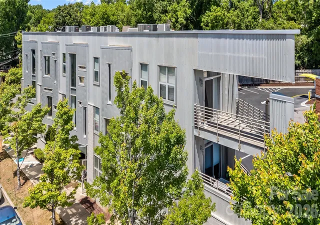 Photo 1 of Condo for sale at 1600 Fulton Ave #305, Charlotte, NC 28205 | MLS# 4381133 | Listing updated on 2026-09-16