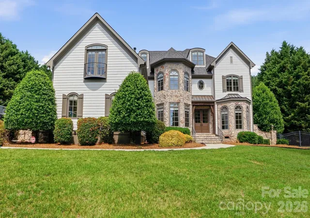 Photo 3 of Single family home for sale at 105 Quincy Ct, Mooresville, NC 28117 | MLS# 4381163 | Listing updated on 2026-08-20