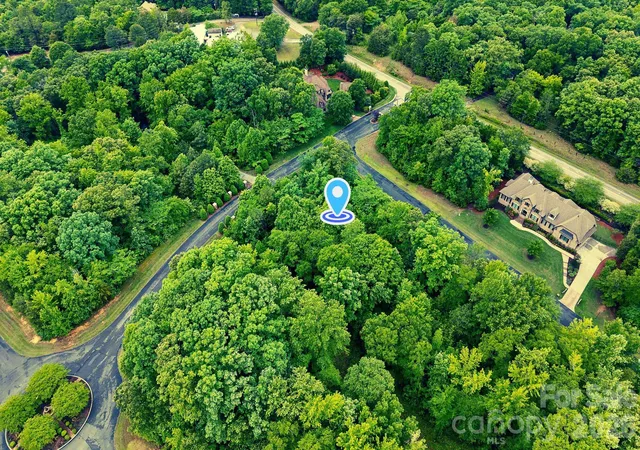 Homes for sale in Fort Mill, SC | 5128 Longbrooke Ct, Fort Mill, SC 29707 | MLS# 4381171