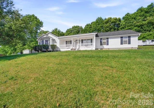 Photo 3 of Sale Pending at 248 Jack Mckinney Rd, Forest City, NC 28043 | MLS# 4381198 | Listing updated on 2026-09-17