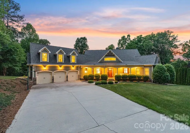 2nd image of 2243 Whiterock Ct, Sherrills Ford, NC 28673 | MLS# 4381207