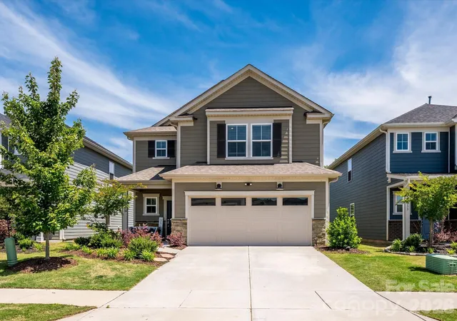 Photo 29 of Single family home for sale at 14129 Canemeadow Dr, Charlotte, NC 28278 | MLS# 4381211 | Listing updated on 2026-09-15
