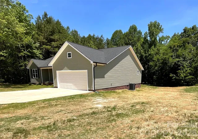 4th image of 860 Lake Fork Rd, Salisbury, NC 28146 | MLS# 4381229