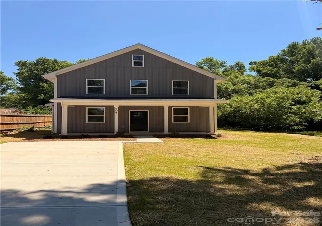 Homes for sale in Shelby, NC | 504 Oakland Dr, Shelby, NC 28150 | MLS# 4381264