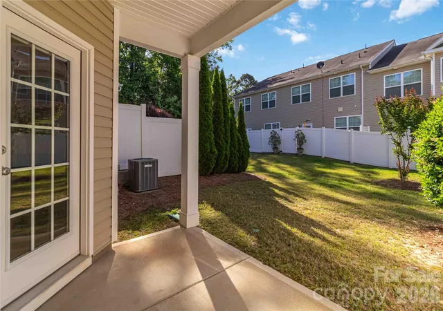 2nd image of 7048 Woodsbay Ln, Rock Hill, SC 29732 | MLS# 4381303
