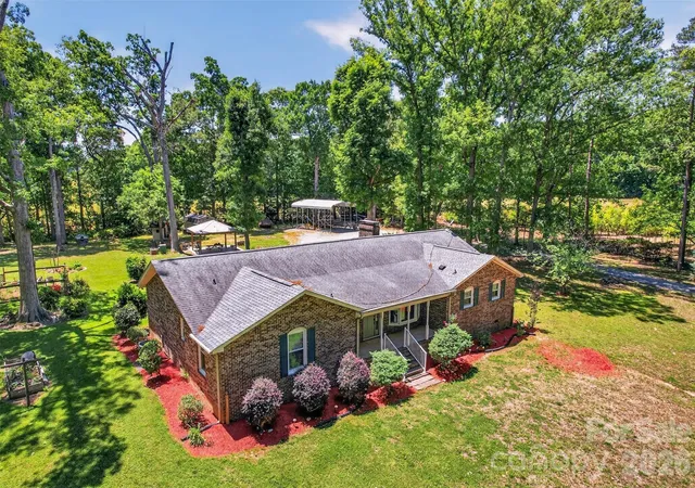 Homes for sale in Midland, NC | 9807 Black Rd, Midland, NC 28107 | MLS# 4381304