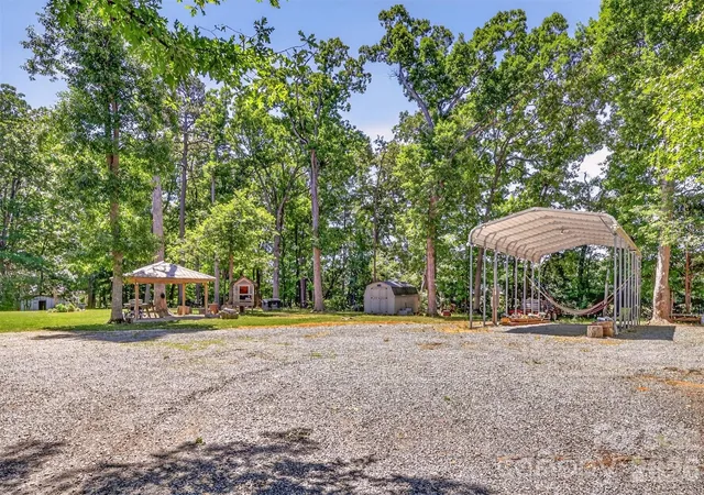 Homes for sale in Midland, NC | 9807 Black Rd, Midland, NC 28107 | MLS# 4381304