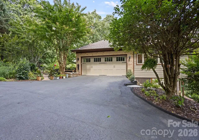 48th image of 163 Old Poplar Ln, Flat Rock, NC 28731 | MLS# 4381319
