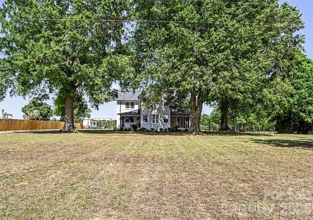Homes for sale in Marshville, NC | 6505 Old Pageland Marshville Rd, Marshville, NC 28103 | MLS# 4381374