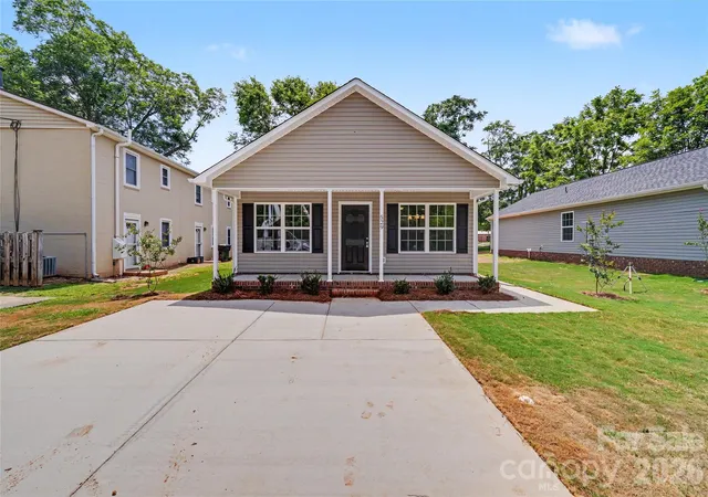 Homes for sale in Rock Hill, SC | 529 Crosby St, Rock Hill, SC 29732 | MLS# 4381390