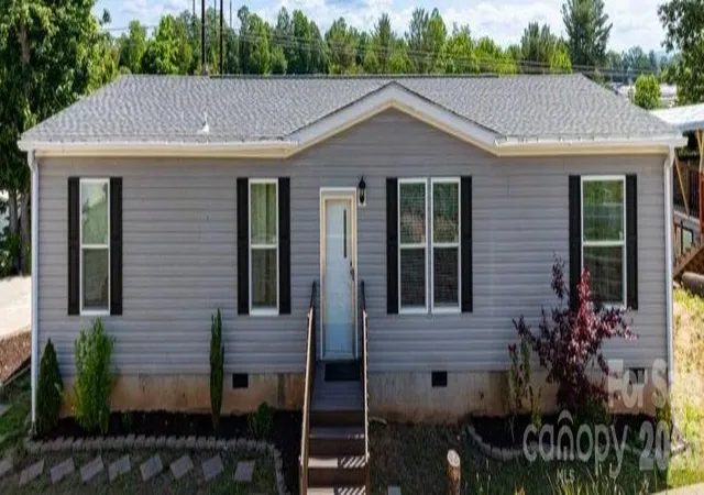 2nd image of 84 Hazelwood Rd, Asheville, NC 28806 | MLS# 4381398
