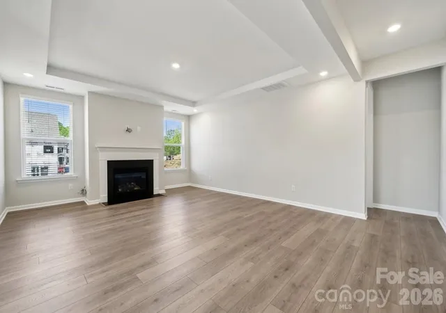 3rd image of 18214 Torchbearer Ln, Charlotte, NC 28278 | MLS# 4381444
