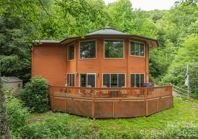 Photo 1 of Single family home for sale at 309 Irene Ln, Maggie Valley, NC 28751 | MLS# 4381461 | Listing updated on 2026-07-31