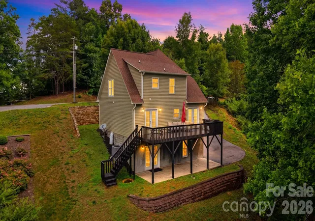 3rd image of 909 36Th Ave Nw, Hickory, NC 28601 | MLS# 4381467