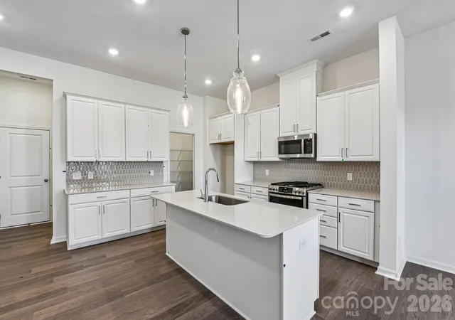 2nd image of 8687 Miles Gap Rd, Fort Mill, SC 29707 | MLS# 4381479