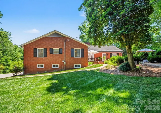 Photo 2 of Single family home for sale at 441 Claymont St Se, Concord, NC 28025 | MLS# 4381482 | Listing updated on 2026-09-07