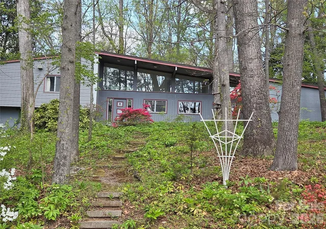 1st image of 2051 Royall Dr, Winston Salem, NC 27106 | MLS# 4381495