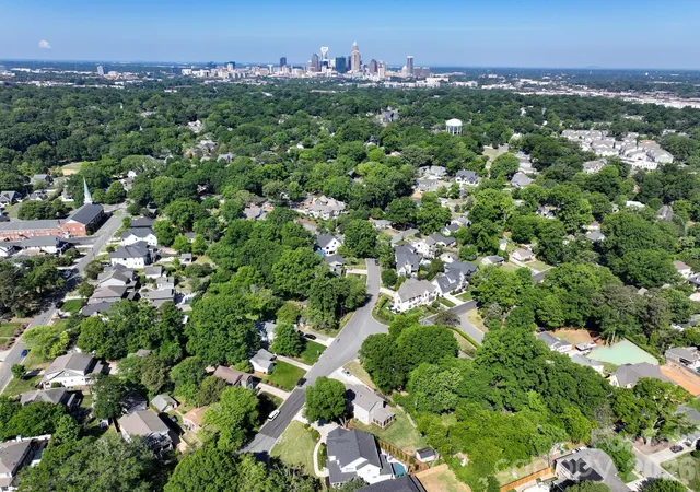 48th image of 1617 Brook Rd, Charlotte, NC 28205 | MLS# 4381506