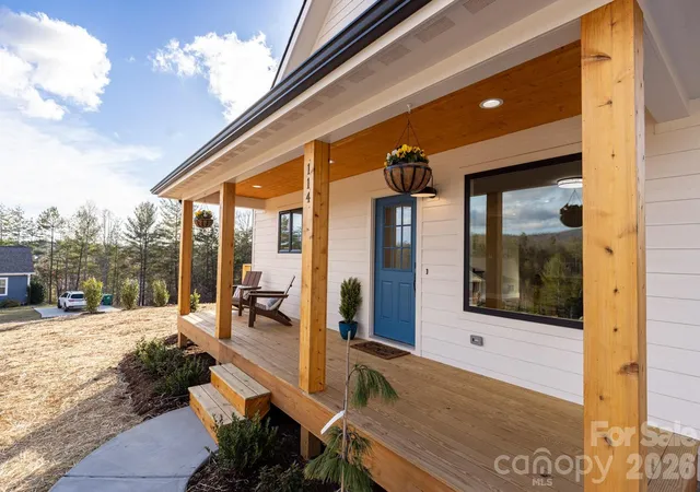 Photo 4 of Single family home for sale at 99999 Verde Dr, Asheville, NC 28806 | MLS# 4381556 | Listing updated on 2026-06-06