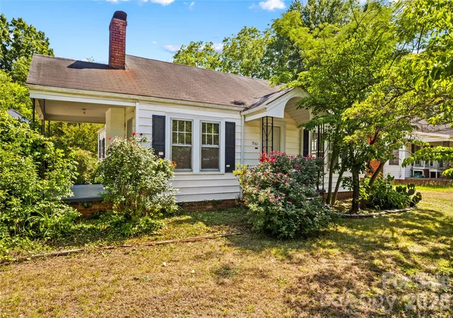 Photo 4 of Single family home for sale at 3161 Poplar Tent Rd, Concord, NC 28027 | MLS# 4381561 | Listing updated on 2026-08-31