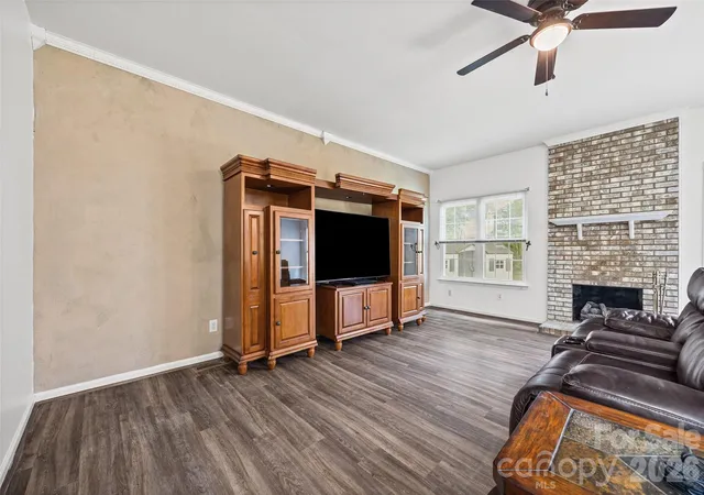 4th image of 13020 Shannon Park Ln, Charlotte, NC 28273 | MLS# 4381571
