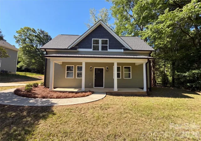 1st image of 1402 Martin Luther King Ave, Kannapolis, NC 28083 | MLS# 4381600