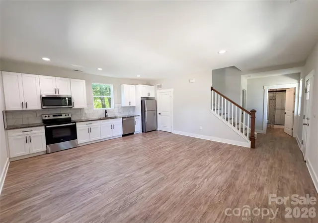 2nd image of 1402 Martin Luther King Ave, Kannapolis, NC 28083 | MLS# 4381600