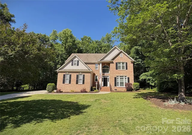 1st image of 6000 Hunter Ln, Matthews, NC 28104 | MLS# 4381656