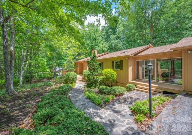 Homes for sale in Columbus, NC | 66 Oakwood Ln, Columbus, NC 28722 | MLS# 4381689