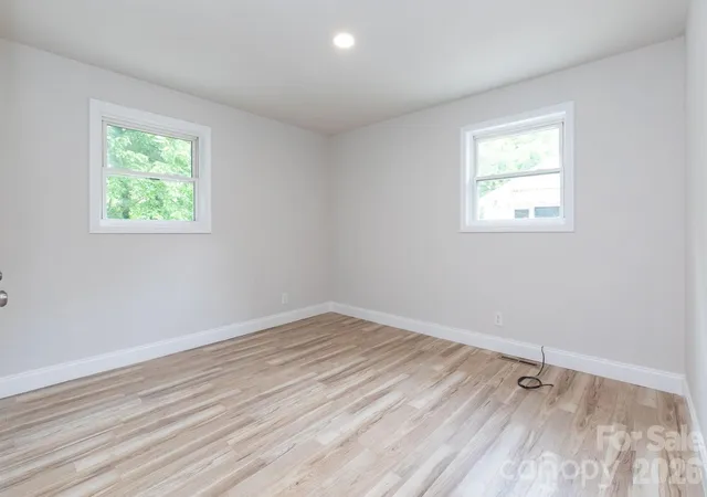 5th image of 258 New Leicester Hwy, Asheville, NC 28806 | MLS# 4381692