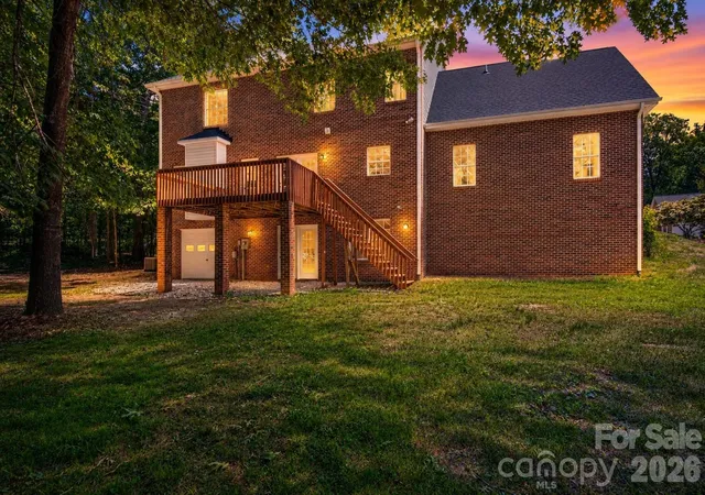 2nd image of 1535 20th Avenue Pl Ne, Hickory, NC 28601 | MLS# 4381729