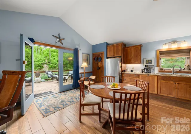 Photo 4 of Single family home for sale at 345 Moorehill Dr, Waynesville, NC 28786 | MLS# 4381731 | Listing updated on 2026-05-15