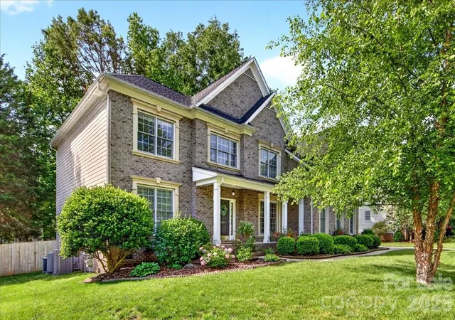 1st image of 6410 Latta Springs Cir, Huntersville, NC 28078 | MLS# 4381760