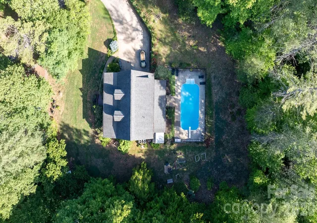 2nd image of 3355 Helton Hartley Pl, Lenoir, NC 28645 | MLS# 4381780