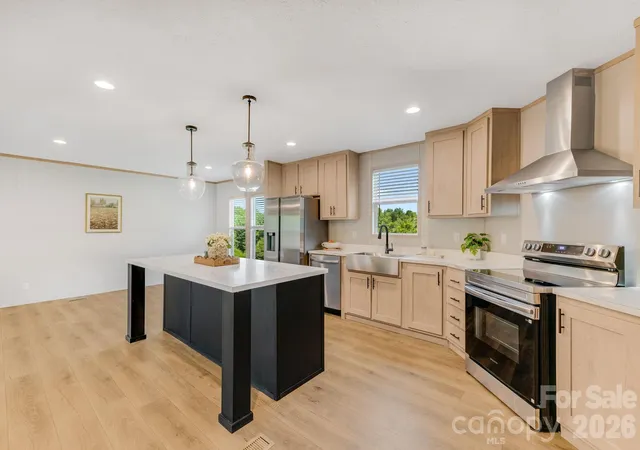 2nd image of 817 Jupiter Rd, Weaverville, NC 28787 | MLS# 4381819