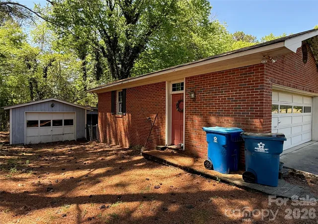 4th image of 714 Crestmont Dr Se, Concord, NC 28025 | MLS# 4381875