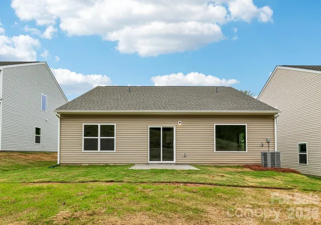 3rd image of 704 Willow Estates Dr, Shelby, NC 28150 | MLS# 4381889