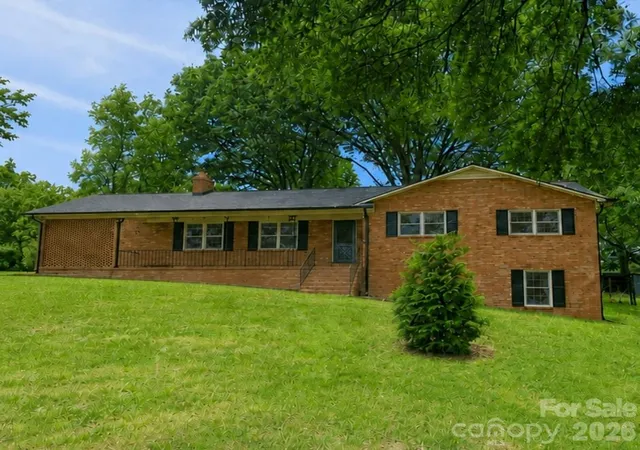 1st image of 752 Hephzibah Church Rd, Crouse, NC 28033 | MLS# 4381914