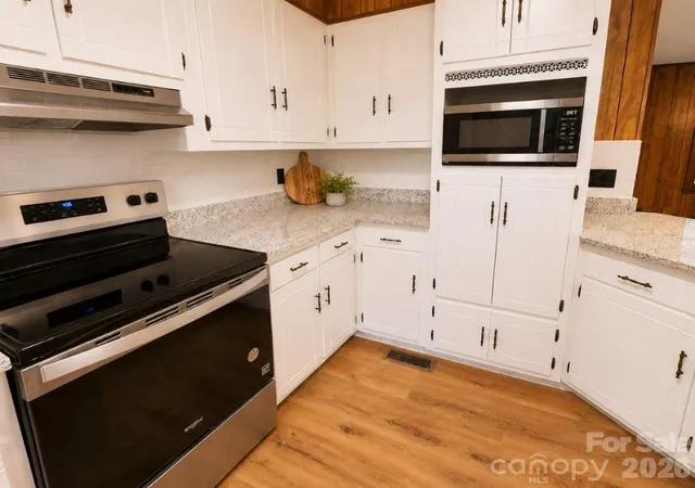 Photo 3 of Single family home for sale at 752 Hephzibah Church Rd, Crouse, NC 28033 | MLS# 4381914 | Listing updated on 2026-08-02