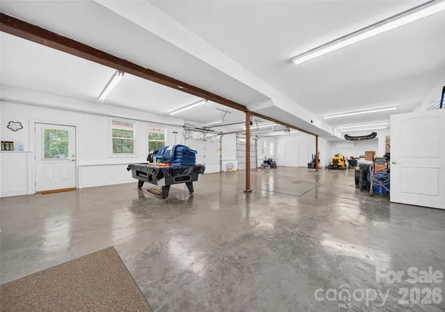 Photo 3 of Single family home for sale at 2977 Cabin Crk Dr, Catawba, NC 28609 | MLS# 4381953 | Listing updated on 2026-08-20