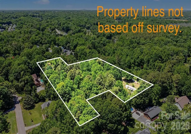 1st image of 1922 Amberleas Ln, Fort Mill, SC 29715 | MLS# 4381978