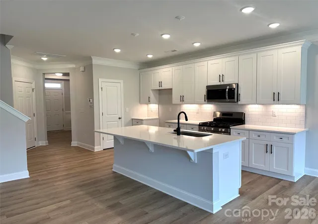 Photo 2 of Townhouse for sale at 124 Pointer Trl, Troutman, NC 28166 | MLS# 4381982 | Listing updated on 2026-08-27