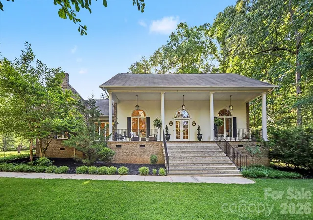 Photo 1 of Single family home for sale at 9701 Deer Run Rd, Waxhaw, NC 28173 | MLS# 4382004 | Listing updated on 2026-09-25