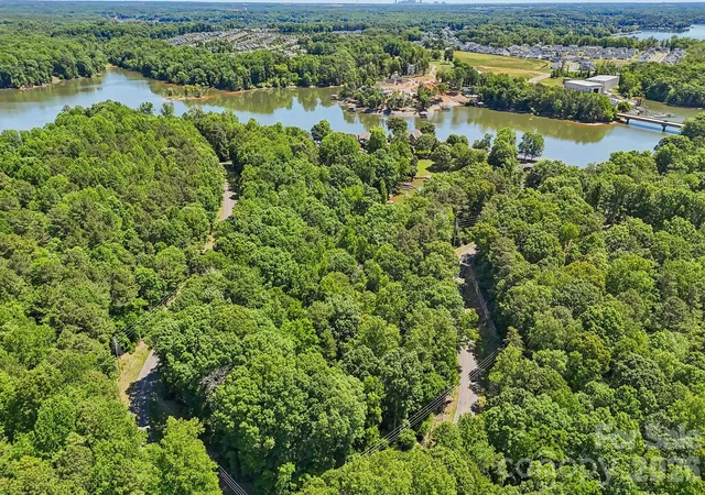 5th image of 0 Catawba Cove Dr, Belmont, NC 28012 | MLS# 4382024
