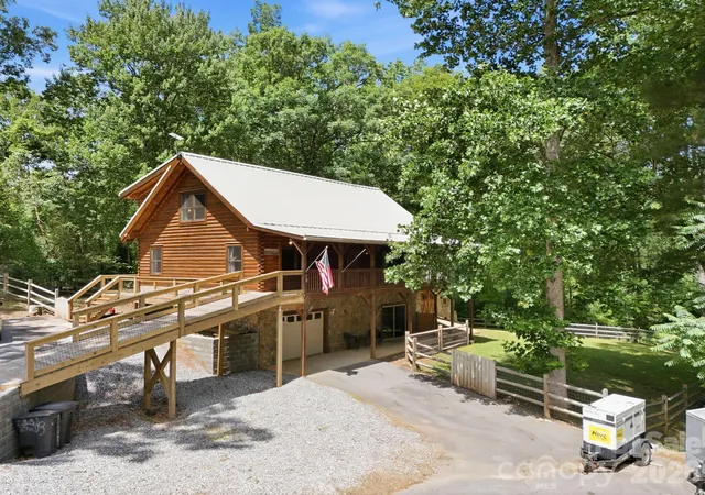 Homes for sale in Nebo, NC | 25 Theresa Terrace Rd, Nebo, NC 28761 | MLS# 4382036