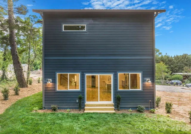 44th image of 14 Da Vinci Ct, Asheville, NC 28806 | MLS# 4382052