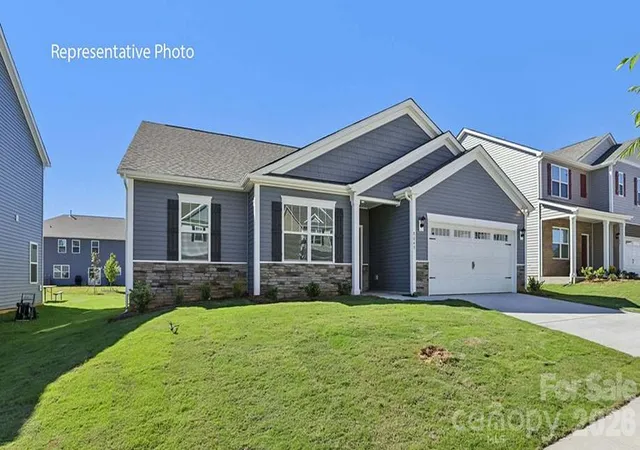 Homes for sale in Statesville, NC | 112 Pecan Grove Ln, Statesville, NC 28677 | MLS# 4382086