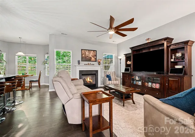 4th image of 12301 Flatbush Dr, Huntersville, NC 28078 | MLS# 4382119