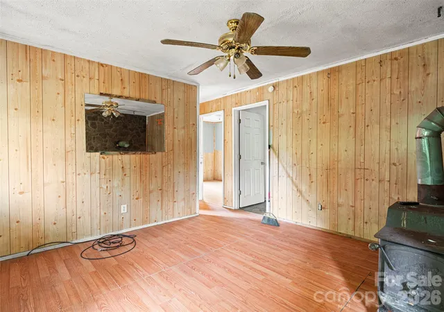 Photo 3 of Single family home for sale at 1669 Fisher Crk Rd, Sylva, NC 28779 | MLS# 4382128 | Listing updated on 2026-10-15